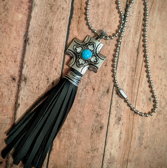 Jewelry - Nwt Handcrafted Boho Western Cross Tassel Necklace